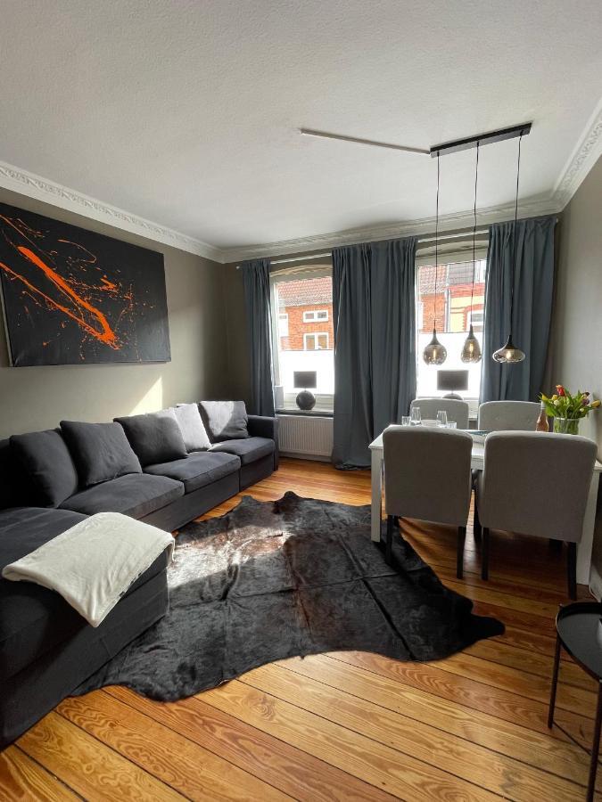 Апартаменты Altbaucharme Deluxe Mit Balkon In Zentraler Lage Киль Экстерьер фото