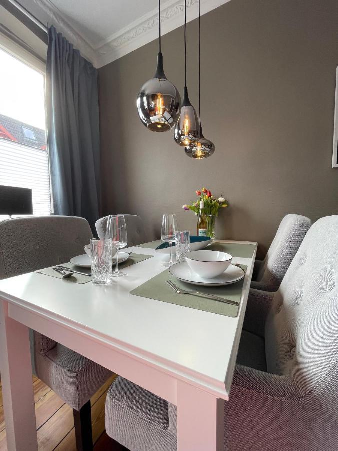 Апартаменты Altbaucharme Deluxe Mit Balkon In Zentraler Lage Киль Экстерьер фото